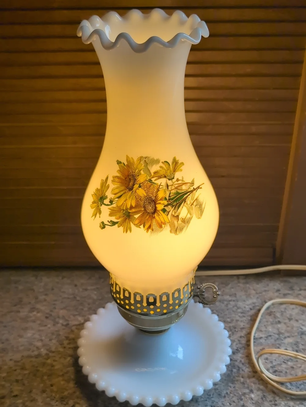 Vintage Milk Glass Hobnail Night Hurricane Electric Table Lamp Hand Painted